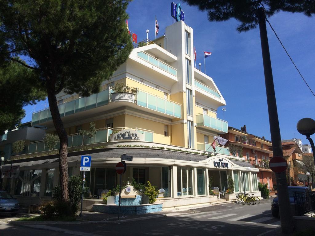 Hotel Royal Misano Adriatico Exterior foto
