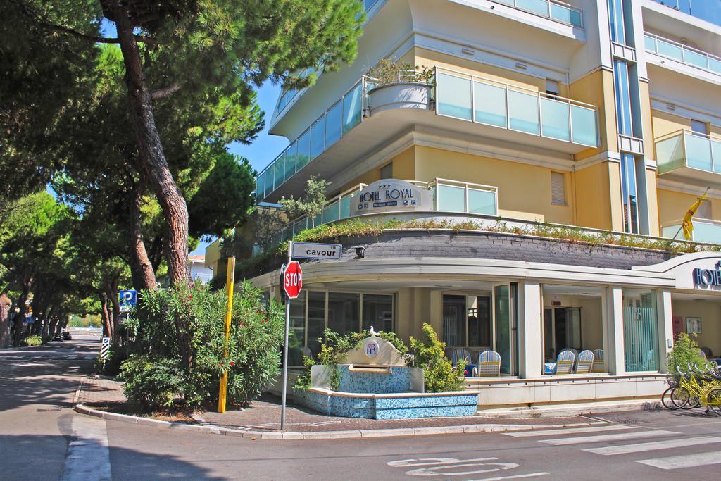 Hotel Royal Misano Adriatico Exterior foto
